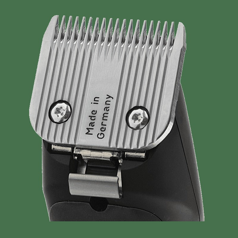 Moser Max50 Professional Corded Animal Clipper For Big/Small Animals With 0.1Mm Blade Set