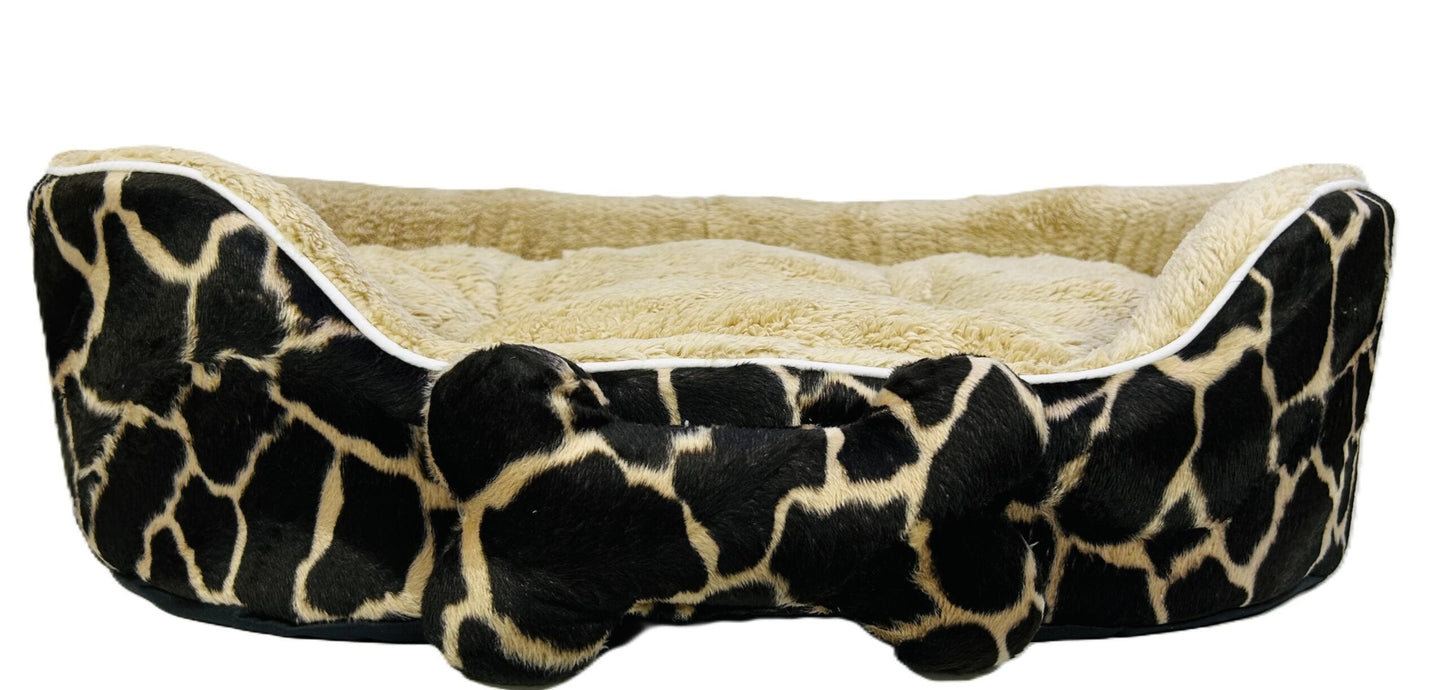 Coco Kindi Soft Printed Oval Fur Bed – Size 3(Mixed Colors,66×55 ×16 cm)