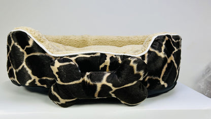Coco Kindi Printed Washable Oval Fur Pet Bed – Size 2(Mixed Colors)