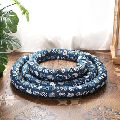 Coco Kindi Self-Cooling Round Pet Mat for Dogs &amp; Cats - Blue